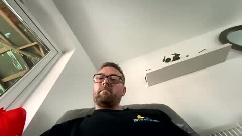 Sharksboy online show from May 17, 5:16 am