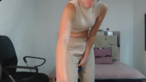 Sara online show from March 10, 12:38 pm