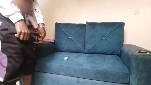 Snapshot of sharmly chatting on November 1, 12:04 pm Sharmly online show from November 1, 12:04 pm