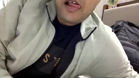 shashank2428 online show from December 3, 1:56 pm