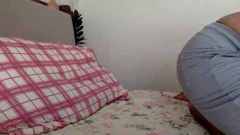 shashank2428 online show from April 15, 9:12 am