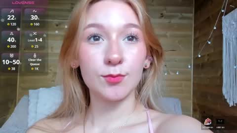 Shantall online show from March 24, 7:42 pm