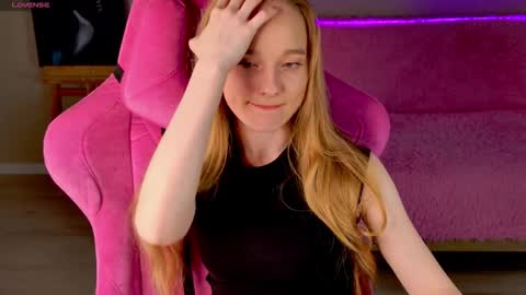 Shawty Mia online show from November 11, 5:59 pm