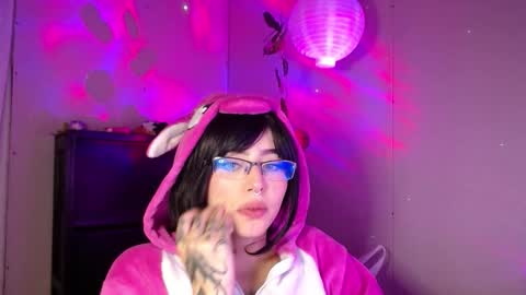 Shayla 3 online show from January 12, 5:58 am