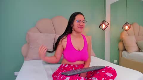 shayra_alina online show from June 22, 11:17 am