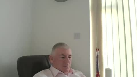 she52 online show from March 10, 1:37 pm