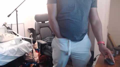 sheepishlion online show from June 8, 12:27 am