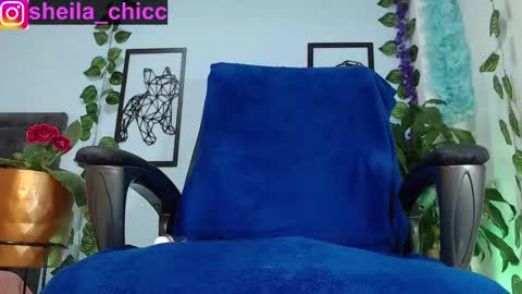 Snapshot of sheila_bigcok chatting on September 18, 1:53 am SHEILA online show from September 18, 1:53 am