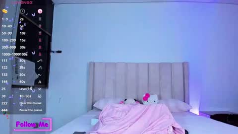 Danna   online show from November 16, 4:58 am