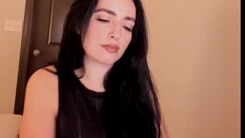 sheisallthat online show from November 12, 3:09 am