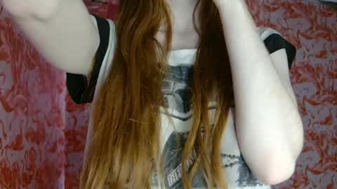 Erika online show from May 17, 5:44 pm