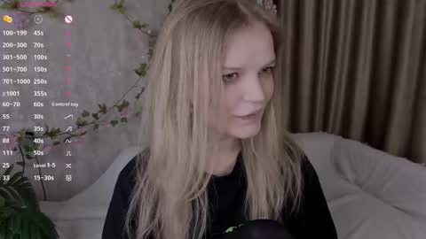 shellyboom online show from March 6, 5:45 pm