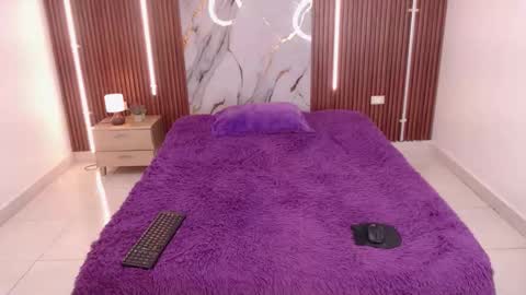 shena_nomy1 online show from November 20, 8:50 pm