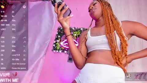 shenielxxx online show from July 1, 1:31 pm