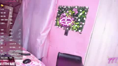 shenielxxx online show from July 21, 4:09 pm