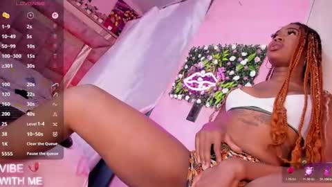shenielxxx online show from July 2, 3:06 pm