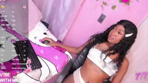 shenielxxx online show from June 15, 3:20 am