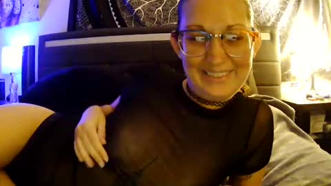 Harley Townsend online show from October 15, 3:32 am