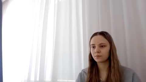 Lisa online show from February 25, 7:23 am