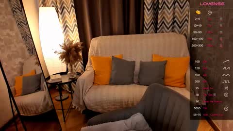 Hello guys my name is Aemilia online show from September 13, 8:39 am