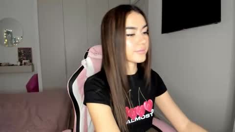 Shineel online show from January 12, 4:30 am