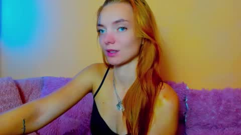 Alexis online show from October 15, 8:09 pm