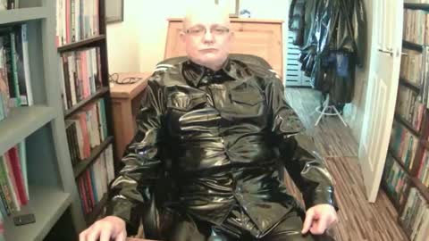 Shiny Gary online show from March 1, 2:54 pm
