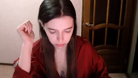 shiraha___rafieru online show from March 23, 10:15 pm