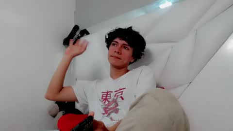 SHIRO online show from April 11, 12:09 pm