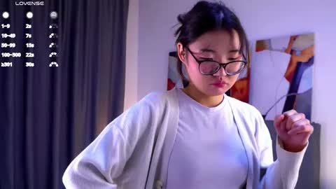 Naomi online show from April 28, 11:14 am