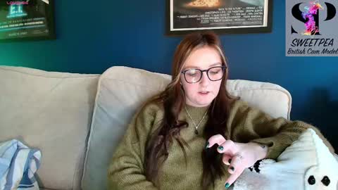 short sweetpea online show from November 20, 3:31 pm