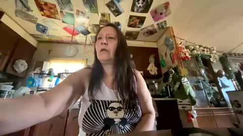 shorty920505 online show from October 25, 7:03 pm