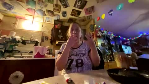 shorty920505 online show from November 9, 12:14 am