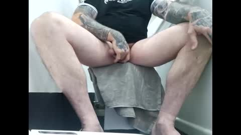 showingitof49 online show from January 5, 1:35 am