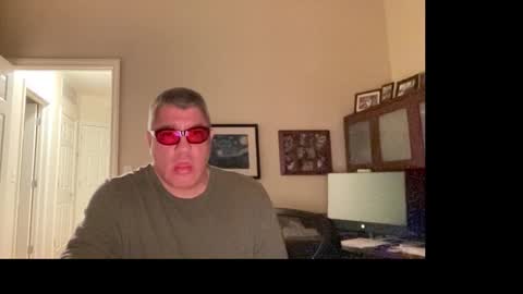 Chicago Guy online show from February 26, 5:44 am