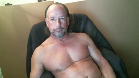 Snapshot of showncumwithme55 chatting on December 6, 4:44 pm showncumwithme55 online show from December 6, 4:44 pm