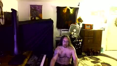 shredmancer online show from June 11, 3:26 am