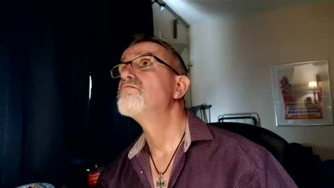 shrewtamer online show from July 11, 1:10 am