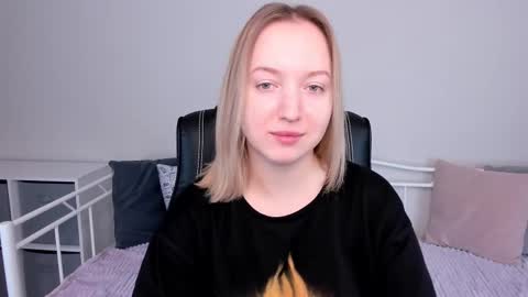 Anna online show from March 7, 6:46 am