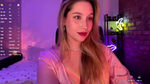 Alice online show from October 15, 10:43 pm