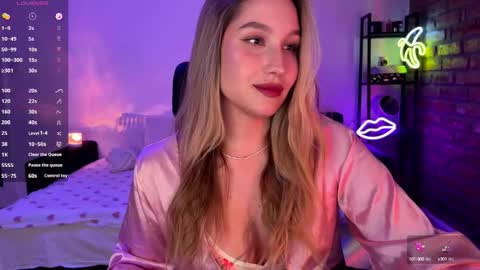 Alice online show from October 17, 12:36 am