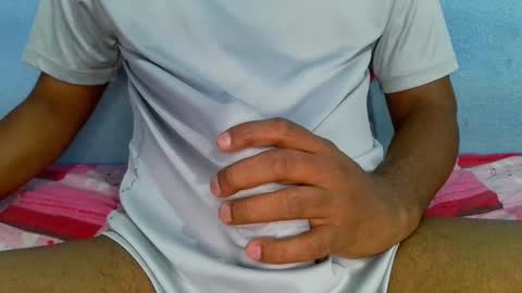 shyeyes online show from February 6, 2:44 am