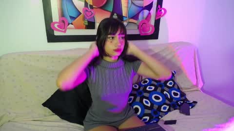 nanami online show from February 14, 12:30 pm