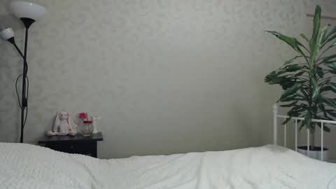 Eva online show from October 19, 12:10 pm