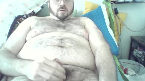 Snapshot of shyexhibitionistdude chatting on February 14, 7:33 pm shyexhibitionistdude online show from February 14, 7:33 pm