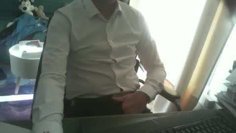 shyfrenchcock online show from November 3, 9:32 am