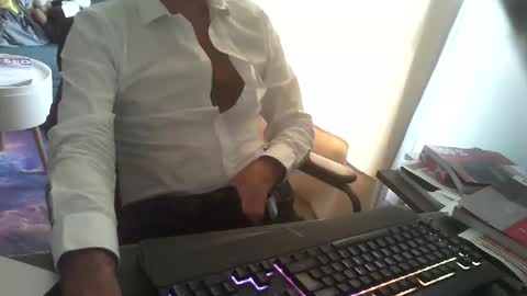 shyfrenchcock online show from June 9, 2:17 pm