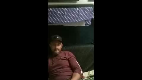 shylom28193 online show from April 20, 5:10 am