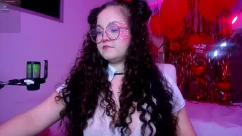 Shyly online show from February 18, 5:51 am