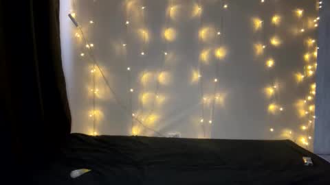 Tom and Betty online show from January 6, 9:30 am